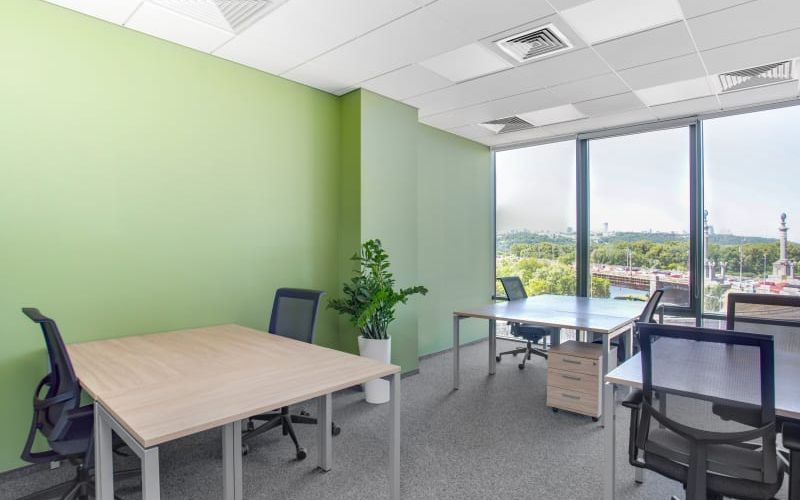 1V Pavla Tychyny Avenue, Kyiv Image 2