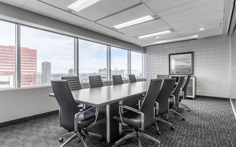 10665 Jasper Avenue, Edmonton Image 8