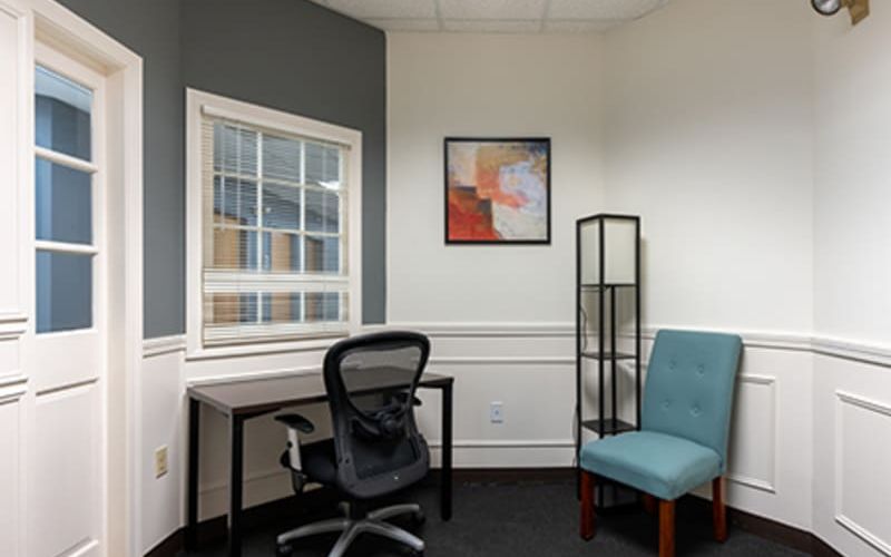 15 Constitution Dr, Bedford Image 9