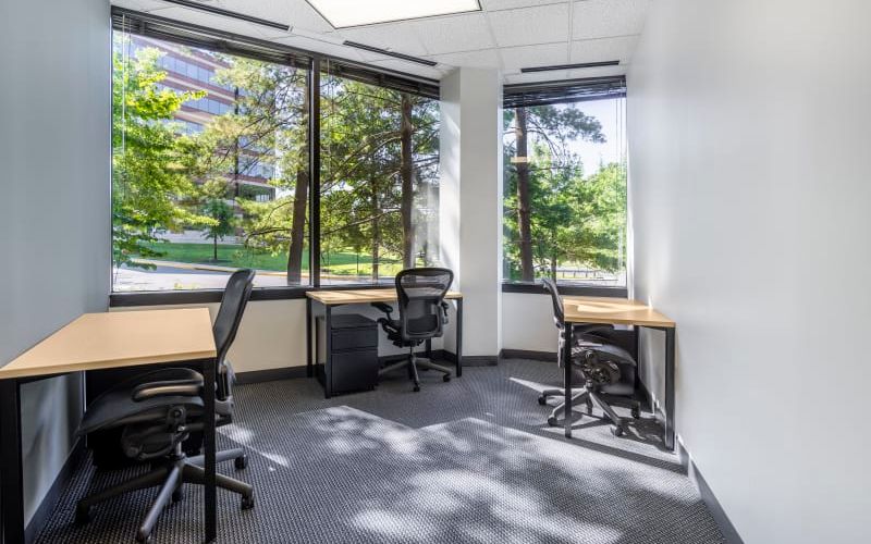 12020 Sunrise Valley Dr, Reston Image 3