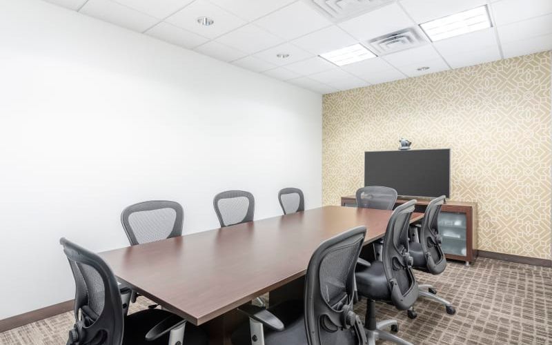 5201 Eden Ave, Edina Image 3