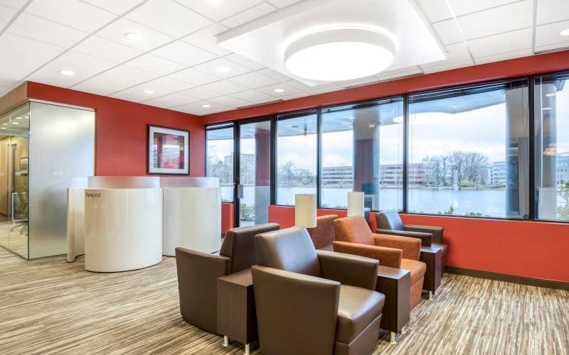 301 Edgewater Place, Wakefield Image 6