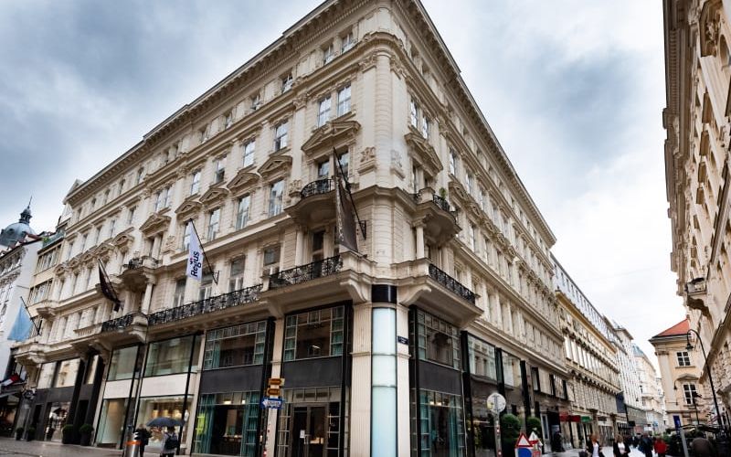 Kohlmarkt 8-10, Vienna Image 7