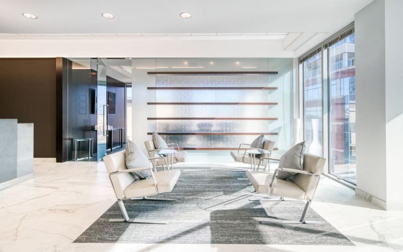 21 Waterway Ave, The Woodlands Image 1