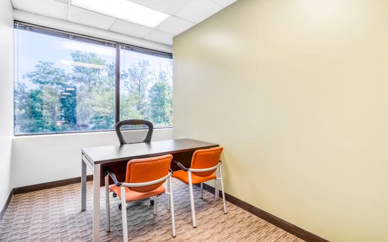 100 West Road, Towson Image 1