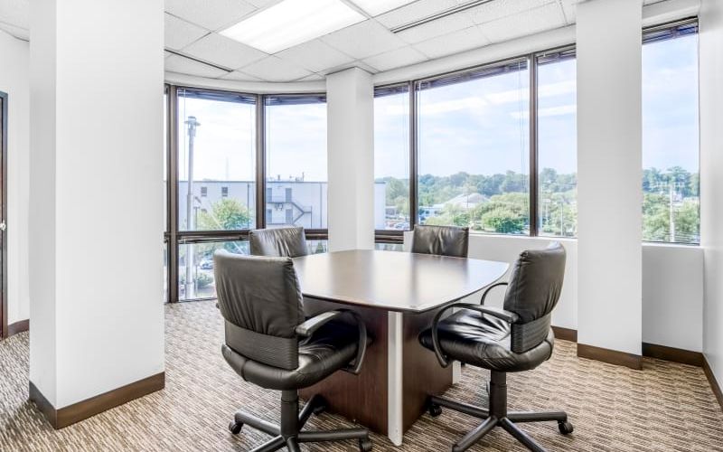 100 West Road, Towson Image 6