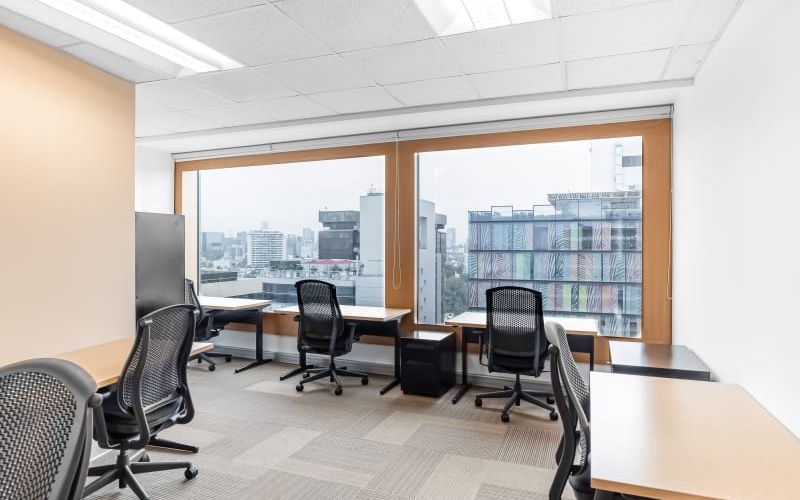 Real Ocho Av Sto Toribio 173 Y Via Central 125, Lima Image 5