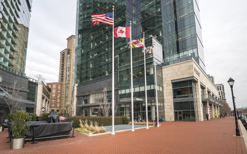 100 International Drive, Baltimore, 1 DESK 100 International Drive, Baltimore Image 1