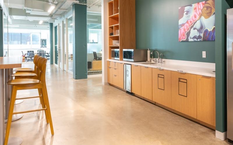 5455 De Gaspe Ave, Montreal Image 6