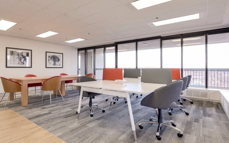 639 5 Ave Sw, Calgary Image 4