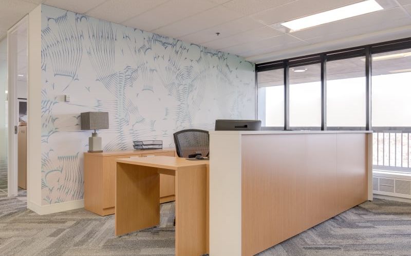 639 5 Ave Sw, Calgary Image 2