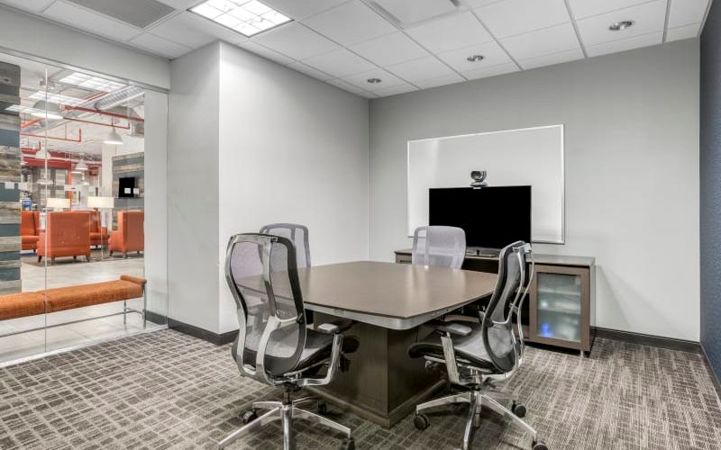 101 6th Ave, New York Image 2