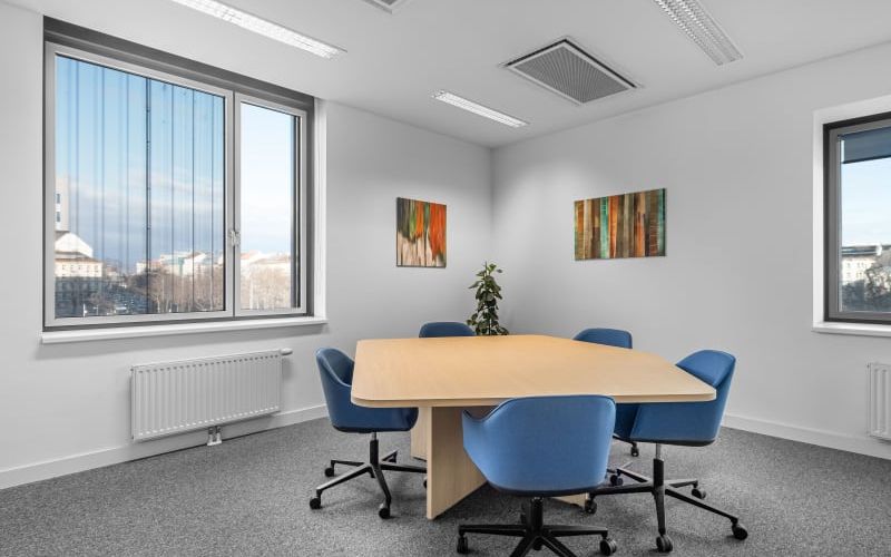 Europaplatz 2/1/2 Regus Westbahnhof Bahnhofcity Wien West, Wien Image 1