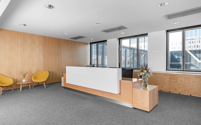 Europaplatz 2/1/2 Regus Westbahnhof Bahnhofcity Wien West, Wien Image 5