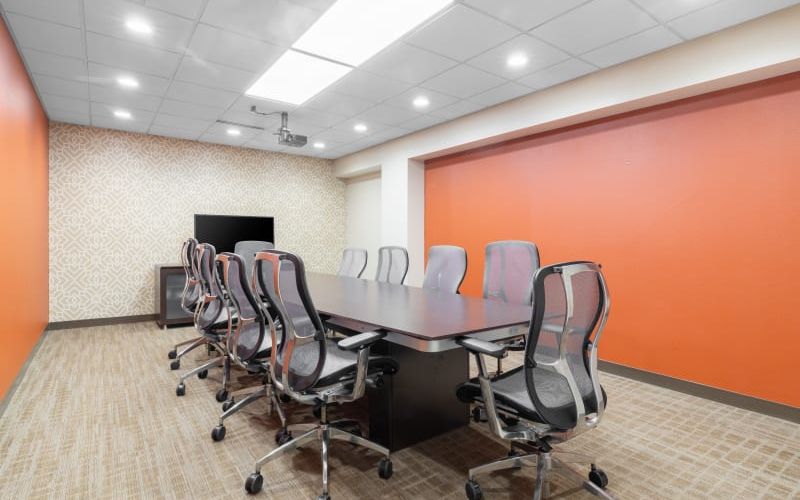 4321 West College Avenue, Appleton Image 1