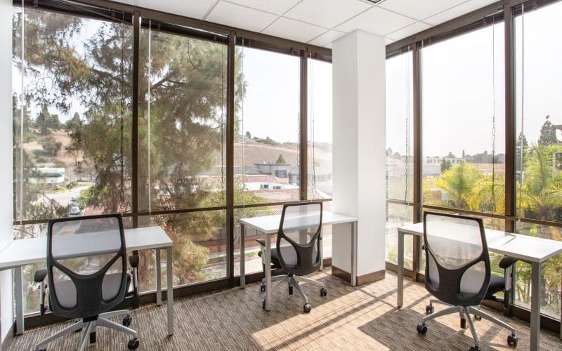 609 Deep Valley Drive, Rolling Hills Estates Image 3