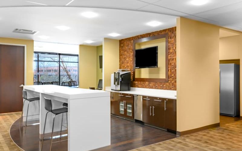 11414 W Park Pl, Milwaukee Image 9