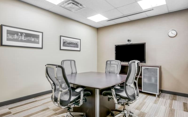 7111 Syntex Drive, Mississauga Image 1