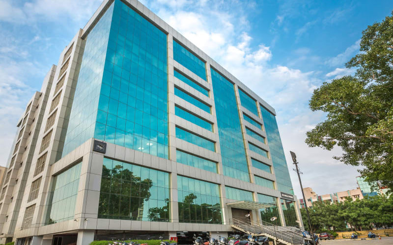 136 Arcot Rd Saligramam, Chennai Image 8