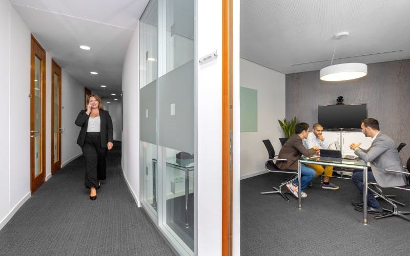 2b Koenigsallee, Dusseldorf Image 9