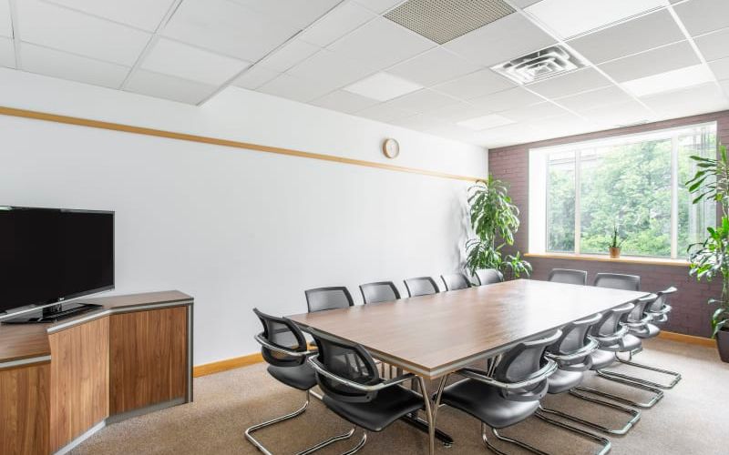 42-44 Shovkovychna St, Kyiv Image 1