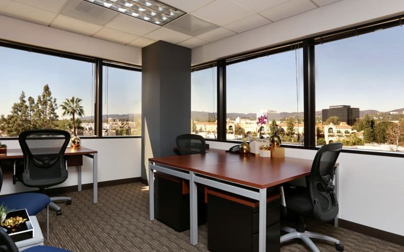 11601 Wilshire Blvd, Los Angeles Image 1