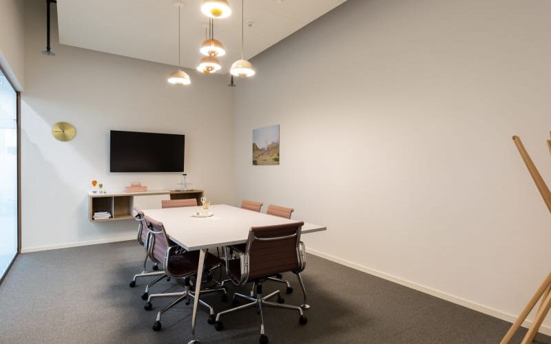 101 Thurgauerstrasse, Opfikon Image 3