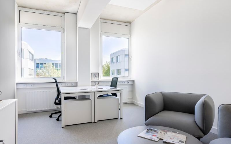 15a Carl-zeiss-ring, Ismaning Image 4