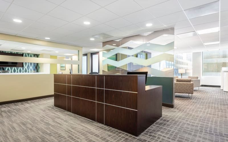 10 S Riverside Plaza, Chicago Image 2