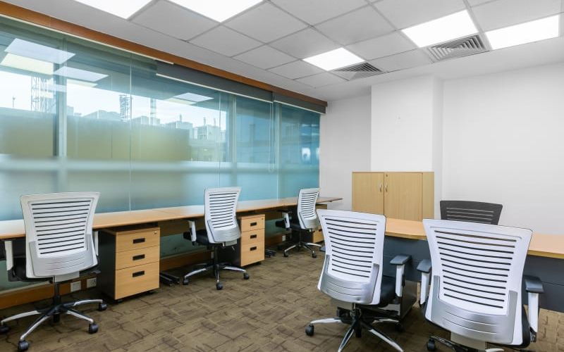 Poomagal Second St Guindy Industrial Estate Sidco Industrial Estate Guindy, Chennai, 1 DESK Poomagal Second St Guindy Industrial Estate Sidco Industrial Estate Guindy, Chennai Image 1