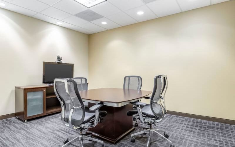 1201 Nw Briarcliff Pkwy, Kansas City Image 6
