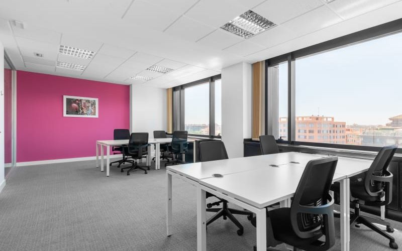 30 Avenida De Aragon, Valencia Image 5