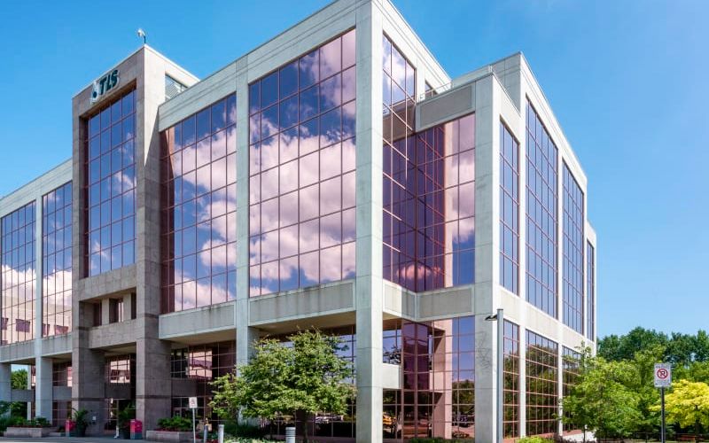 15 Allstate Parkway, Markham Image 9