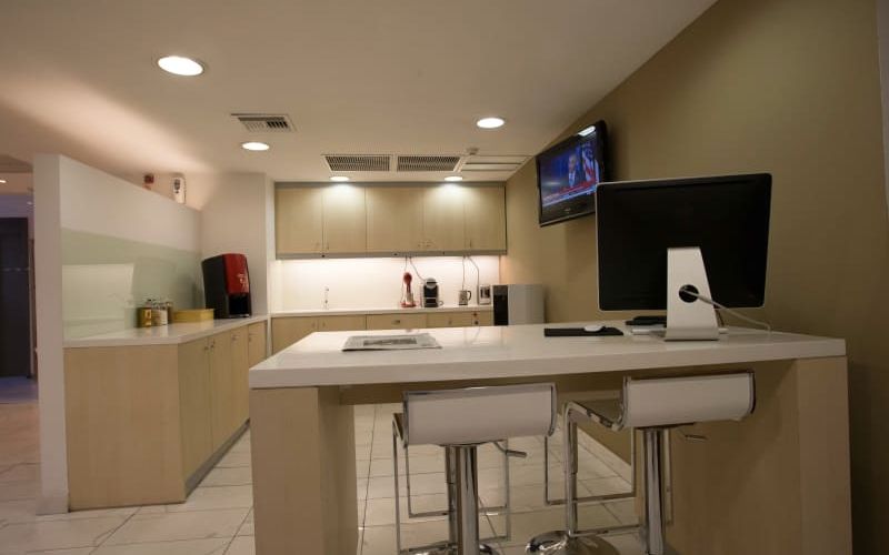 Kifissias Avenue & Sofokleous Street 166 A, Athens Image 9