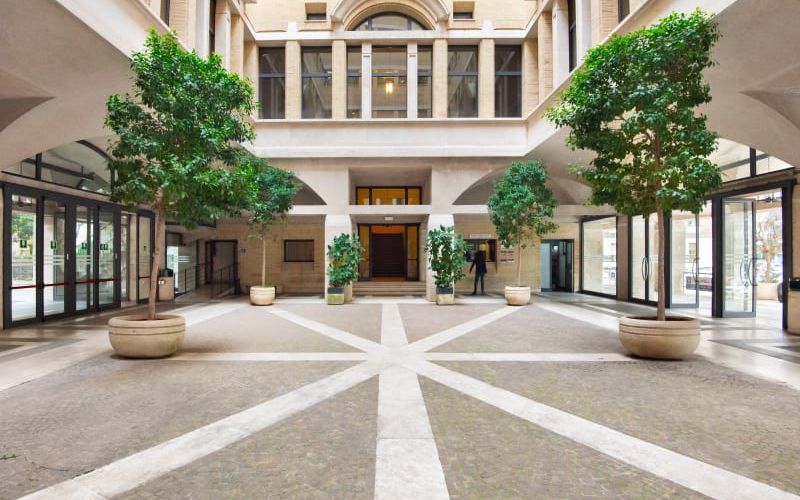 Piazza Don Luigi Sturzo 15, Rome Image 3