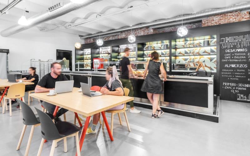 4 Calle De Manzanares, Madrid Image 9