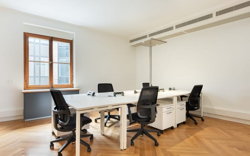 12 Place De La Fusterie, Geneva Image 6