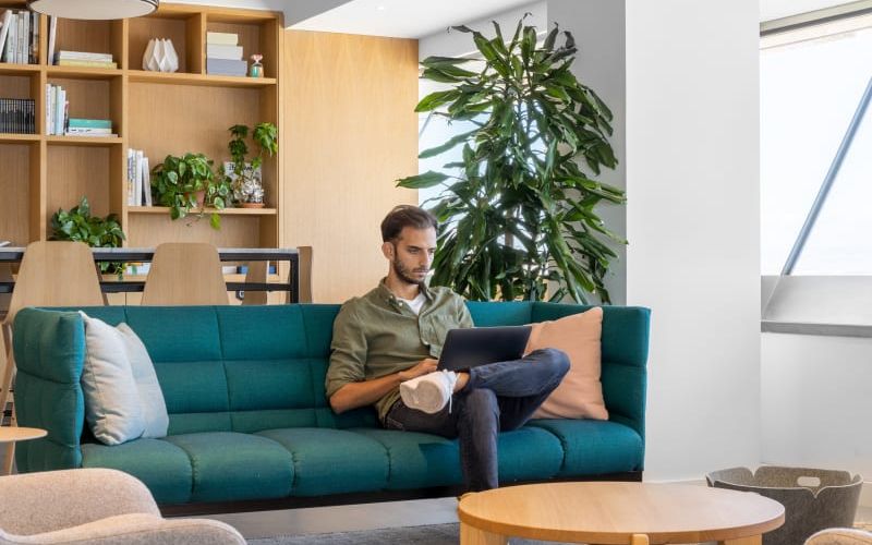 16-18 Carrer De La Marina, Barcelona Image 1