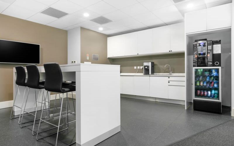 6 Bayside Road, Gibraltar Image 9