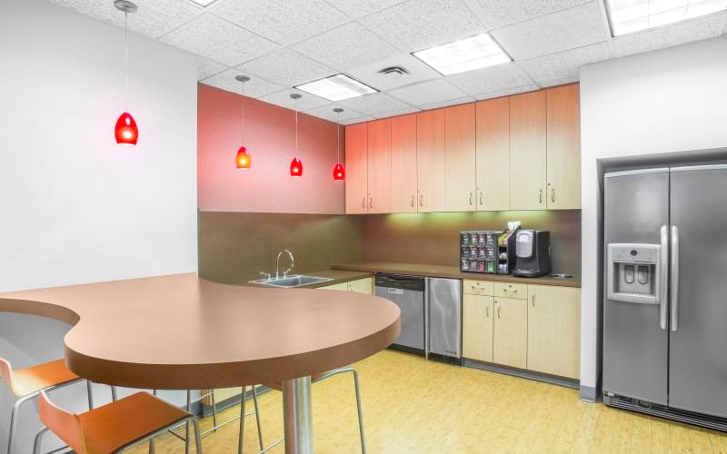 7633 E 63rd Pl, Tulsa Image 10