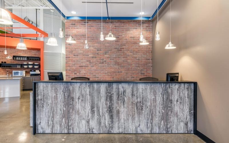 180 Northfield Drive West, Waterloo Image 1