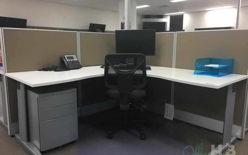 16 Lexington Drive, Bella Vista Image 1