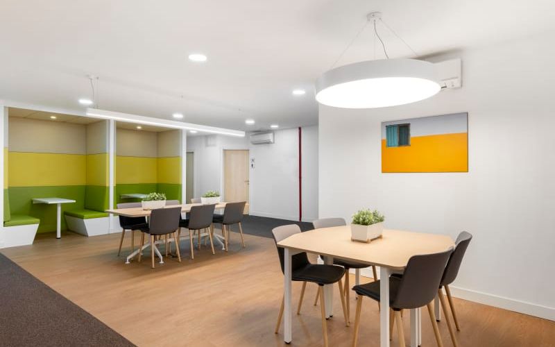 Praca De Mouzinho De Albuquerque, Porto Image 4