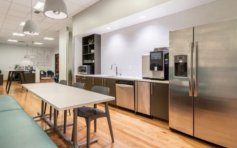 9245 Laguna Springs Drive, Elk Grove Image 9