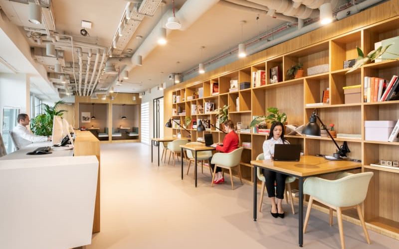 44 Domaniewska Street, Warsaw Image 3