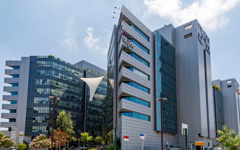 13 Zarhin St, Ra'anana Image 9