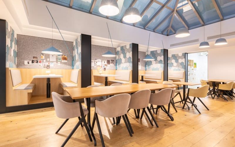 17-21 Rue Saint Fiacre, Paris Image 2