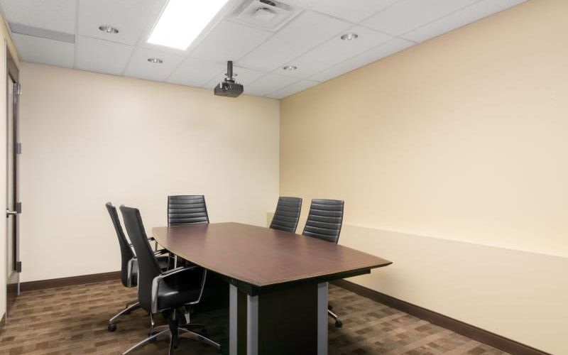 2 County Court Blvd, Brampton Image 3