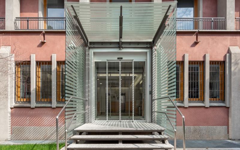 Via Santa Maria Valle 3, Milan Image 1