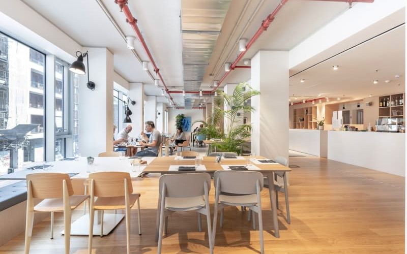 Via Pola 11, Milan Image 3